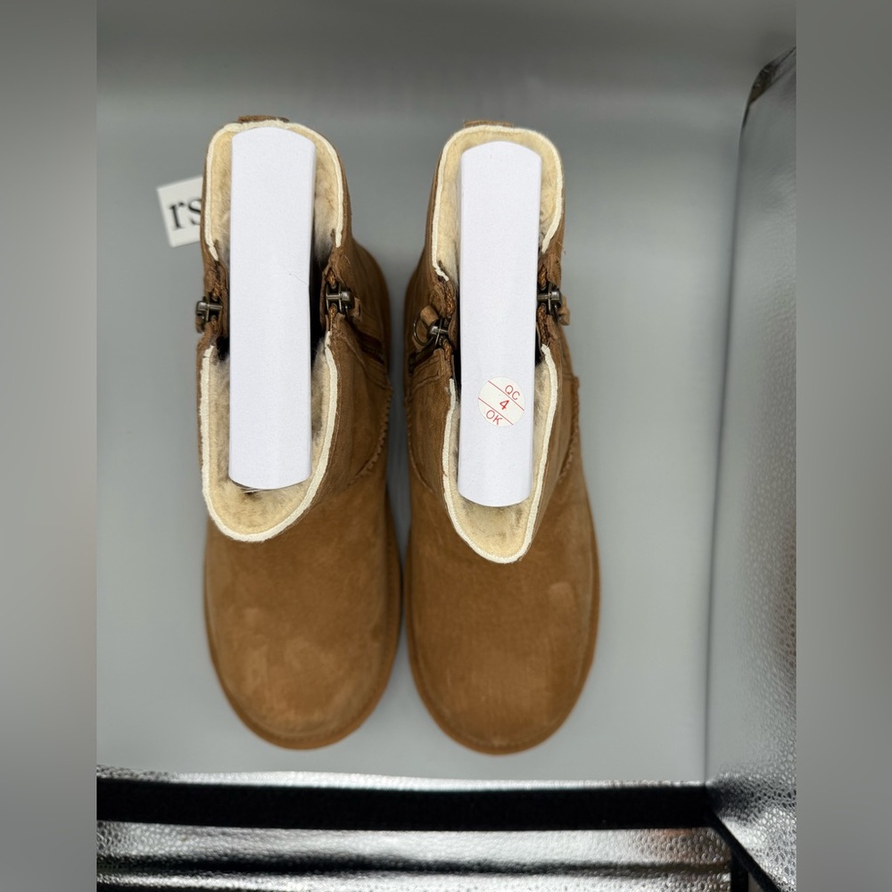 UGG Classic II Kids CHESTNUT Mini Double Zip Suede Winter Boots /Size 6 /NIB - Picture 5 of 9